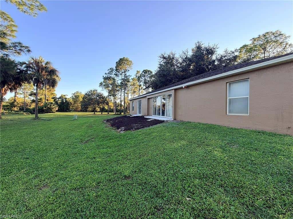 330 12th St, Naples, photo 4