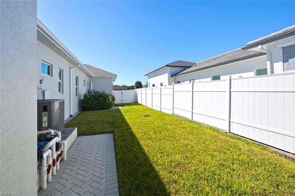553 106th Ave, Naples, photo 44