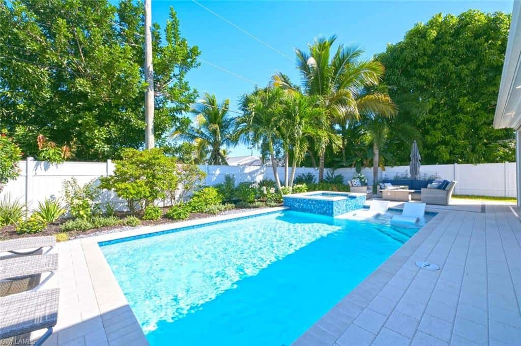 553 106th Ave, Naples, photo 35