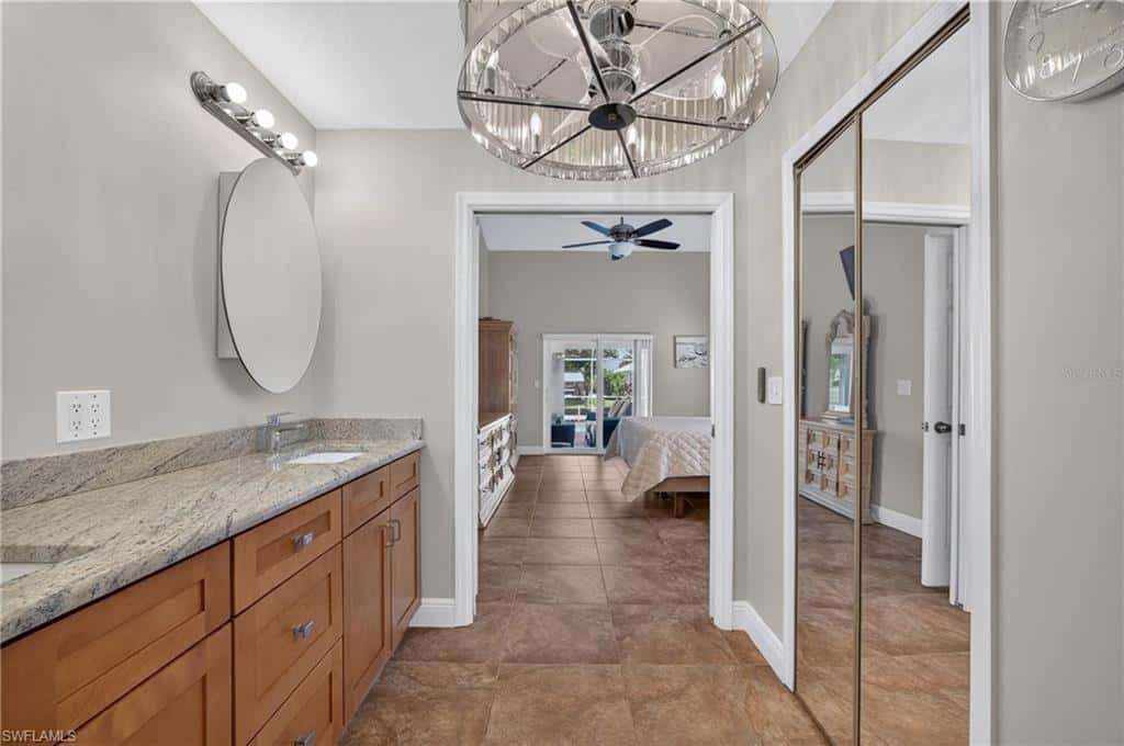 4933 Seville Ct, Cape Coral, photo 25