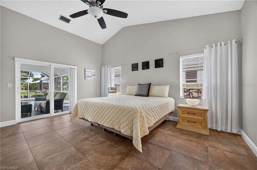 4933 Seville Ct, Cape Coral, photo 21