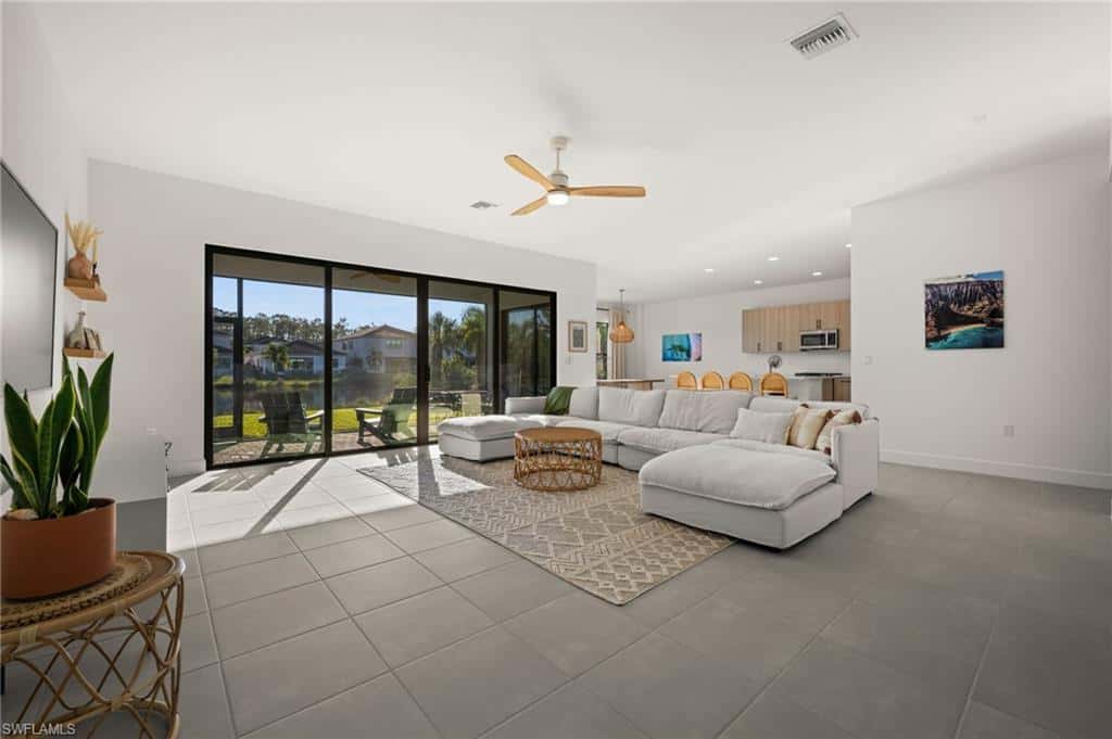 20404 Estero Crossing Blvd, Estero, photo 4