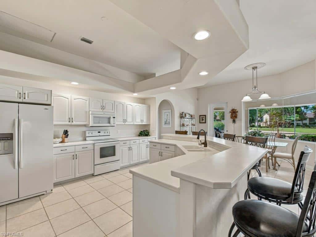 169 Muirfield Cir, Naples, photo 5
