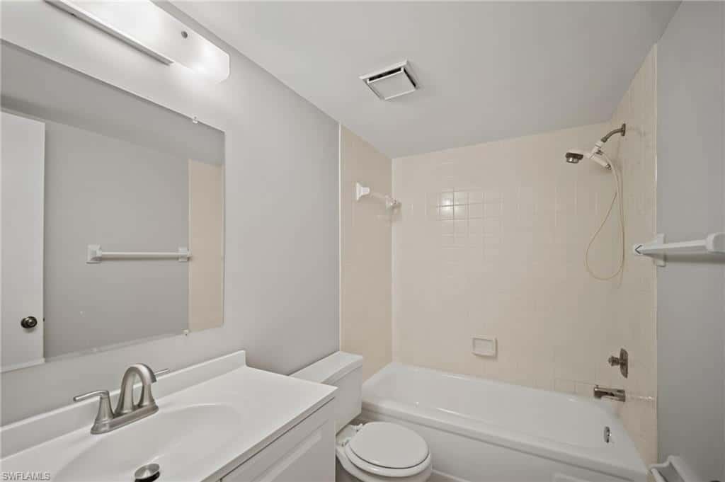 5635 Rattlesnake Hammock Rd #203d, Naples, photo 14