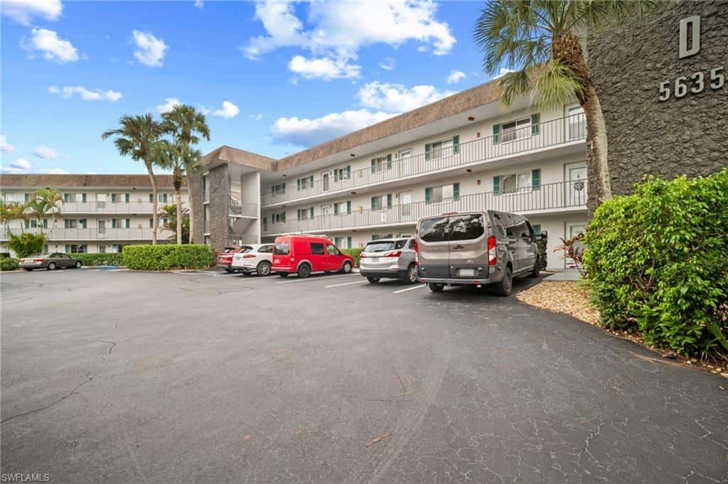 5635 Rattlesnake Hammock Rd #203d, Naples, photo 21