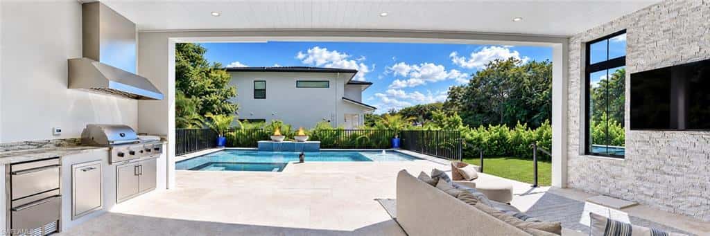 9100 Vanderbilt Dr, Naples, photo 43