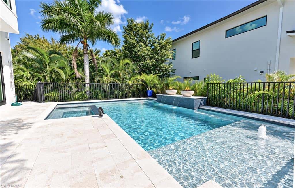 9100 Vanderbilt Dr, Naples, photo 44