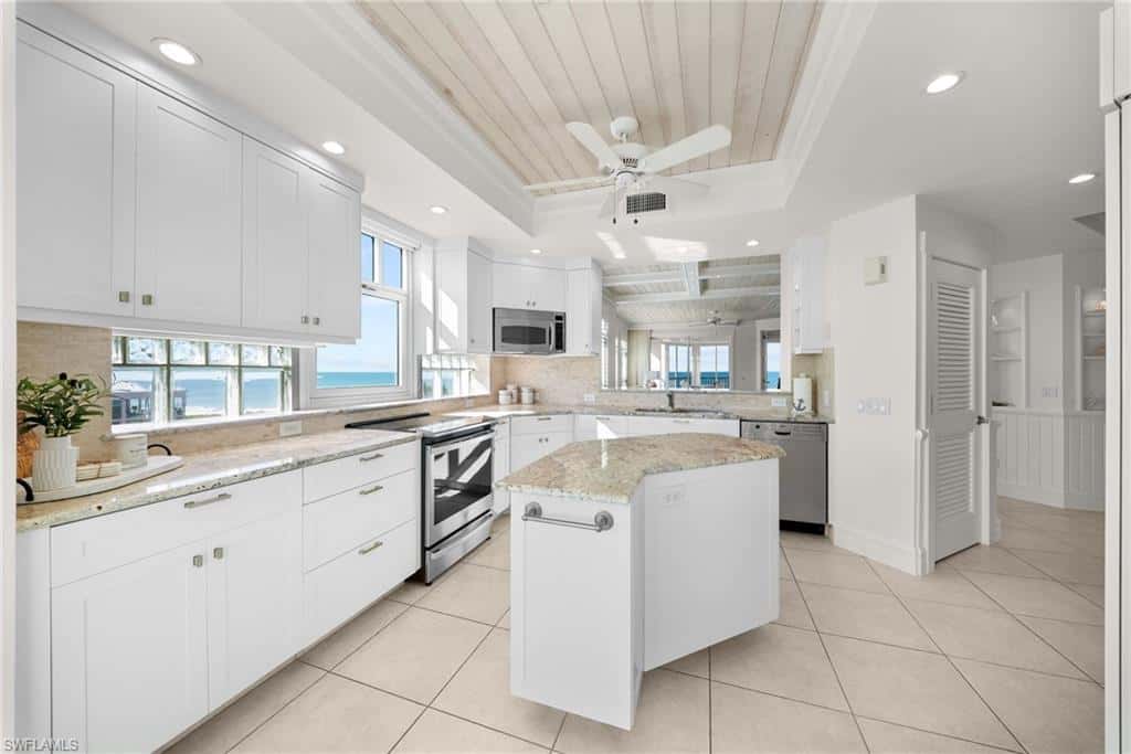 257 Barefoot Beach Blvd #404, Bonita Springs, photo 13