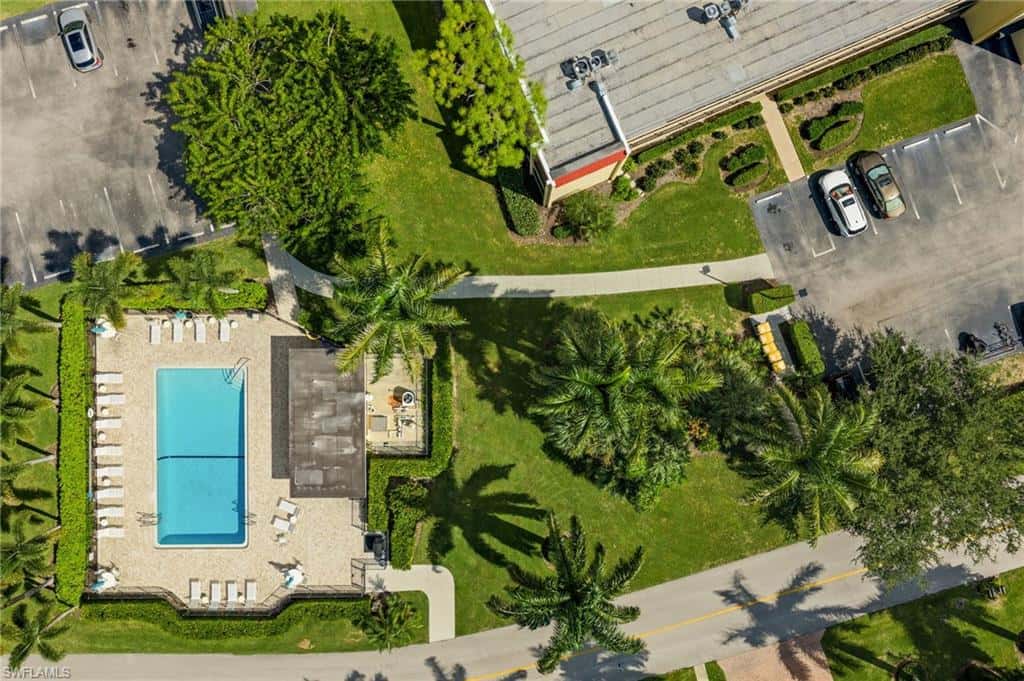1084 Forest Lakes Dr #206, Naples, photo 19
