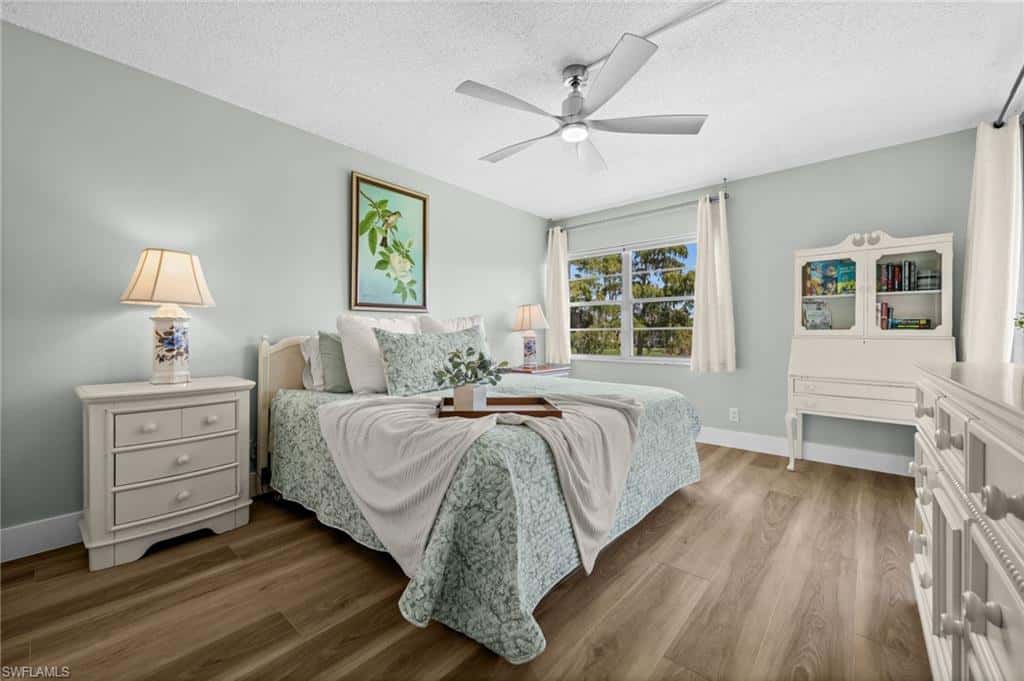1084 Forest Lakes Dr #206, Naples, photo 4