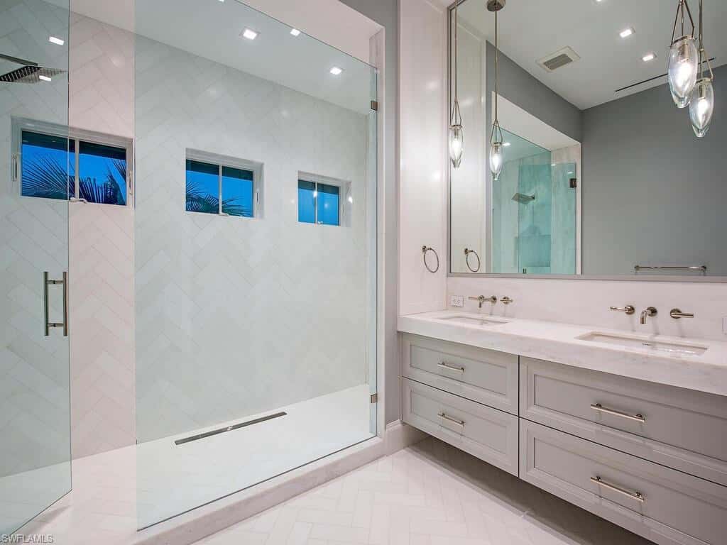 1675 Gordon Dr, Naples, photo 31