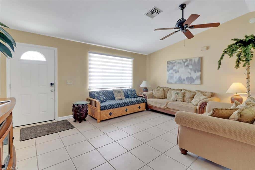 4764 Pembrooke Ln, Bonita Springs, photo 7