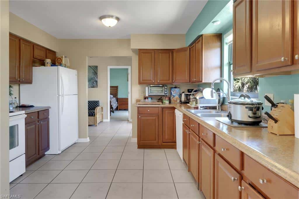 4764 Pembrooke Ln, Bonita Springs, photo 11