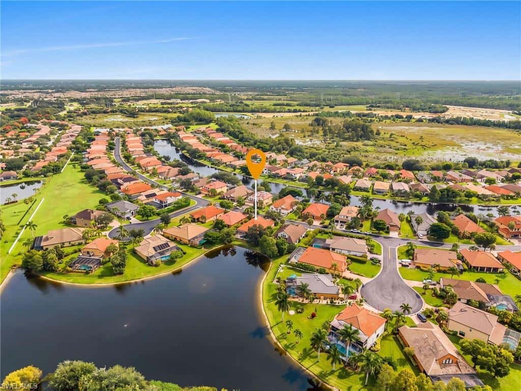 12424 Country Day Cir, Fort Myers, photo 38