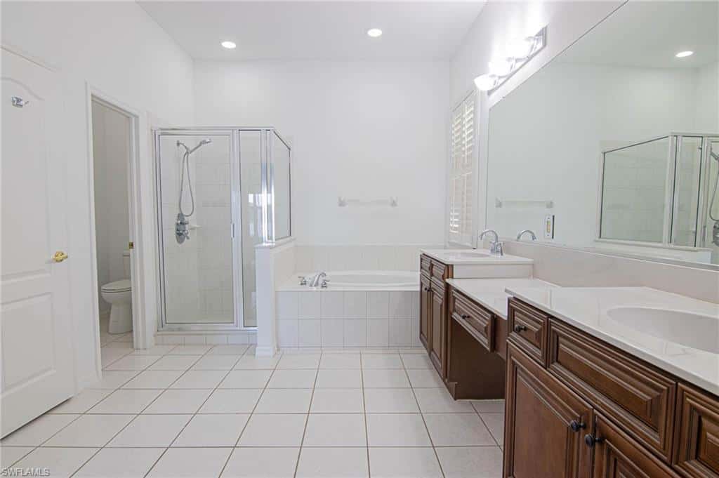 2656 Fairmont Isle Cir, Cape Coral, photo 11