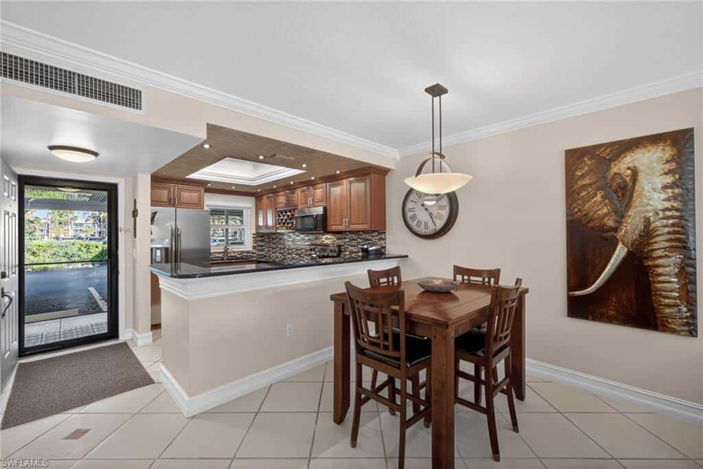 201 Quail Forest Blvd #109, Naples, photo 13