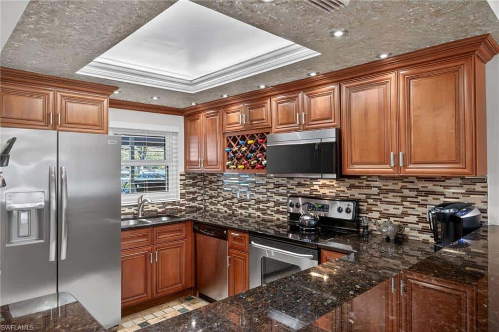 201 Quail Forest Blvd #109, Naples, photo 7