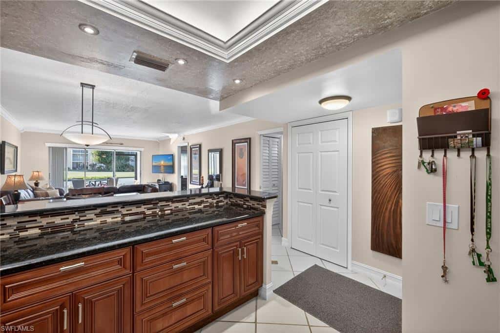 201 Quail Forest Blvd #109, Naples, photo 10