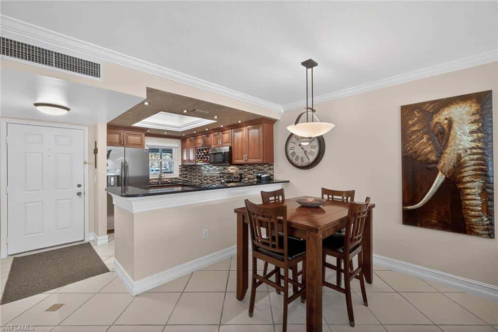 201 Quail Forest Blvd #109, Naples, photo 14