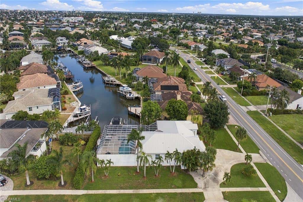 290 Heathwood Dr, Marco Island, photo 40