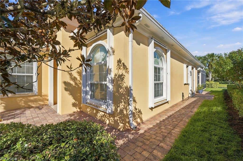 7565 Garibaldi Ct, Naples, photo 23