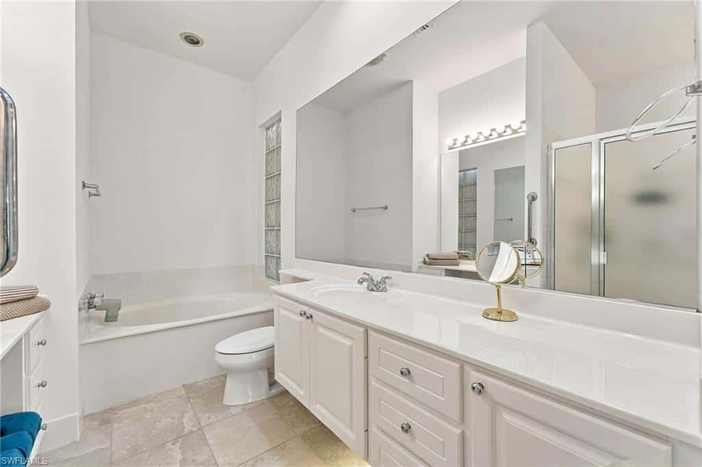 7565 Garibaldi Ct, Naples, photo 13