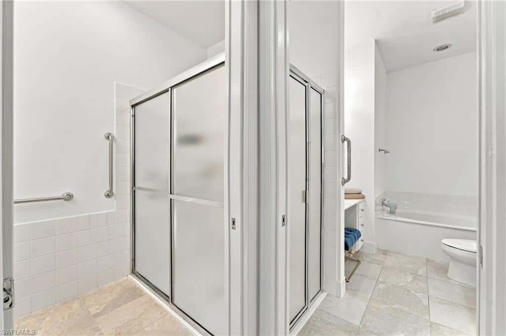 7565 Garibaldi Ct, Naples, photo 12