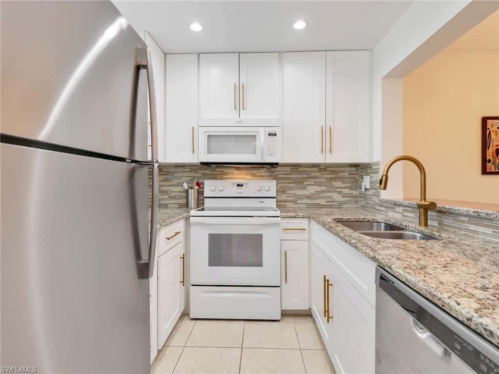 801 River Point Dr #203a, Naples, photo 5