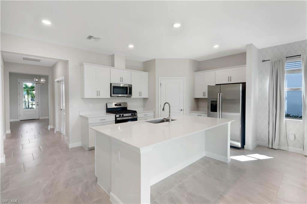 18315 Ridgeline Dr, Estero, photo 14