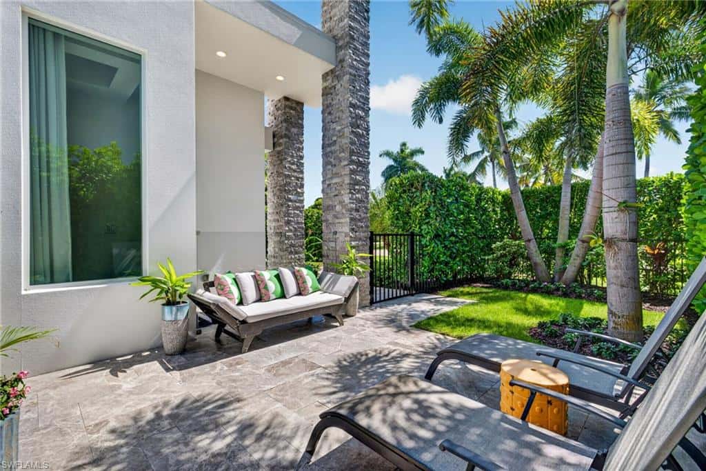 591 93rd Ave, Naples, photo 44