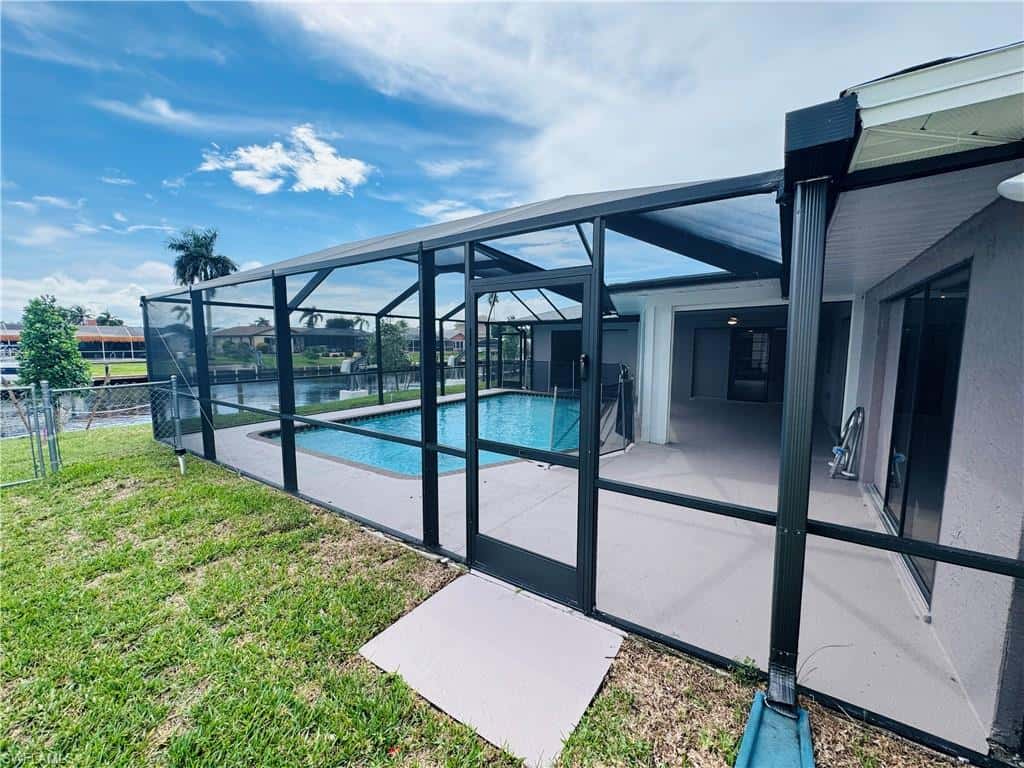 112 38th Ter, Cape Coral, photo 37