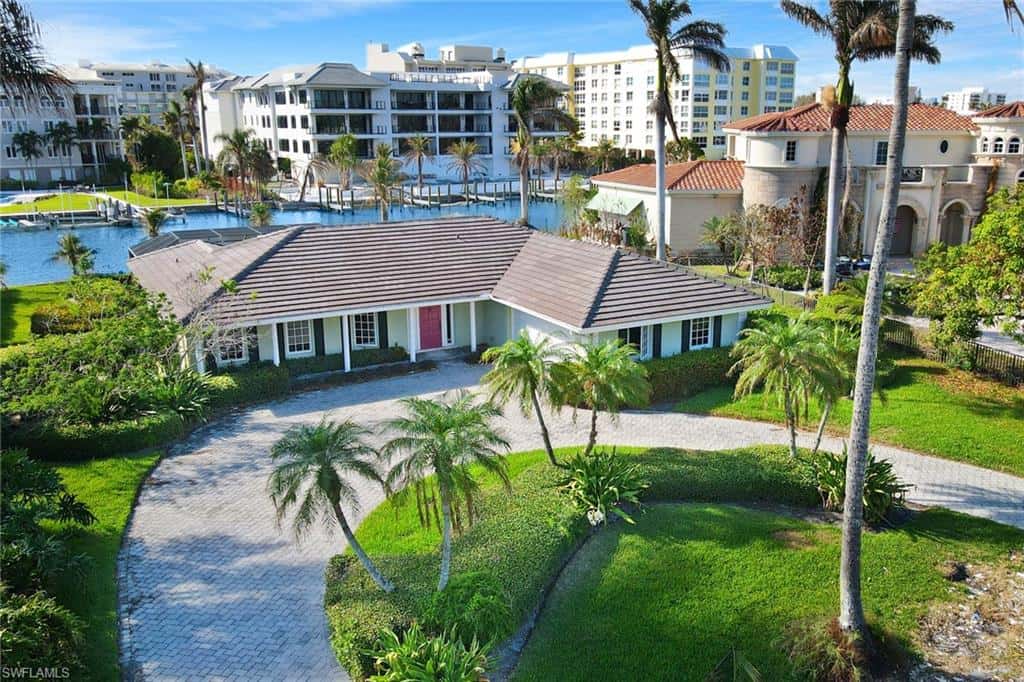 1823 Hurricane Harbor Ln, Naples, photo 17