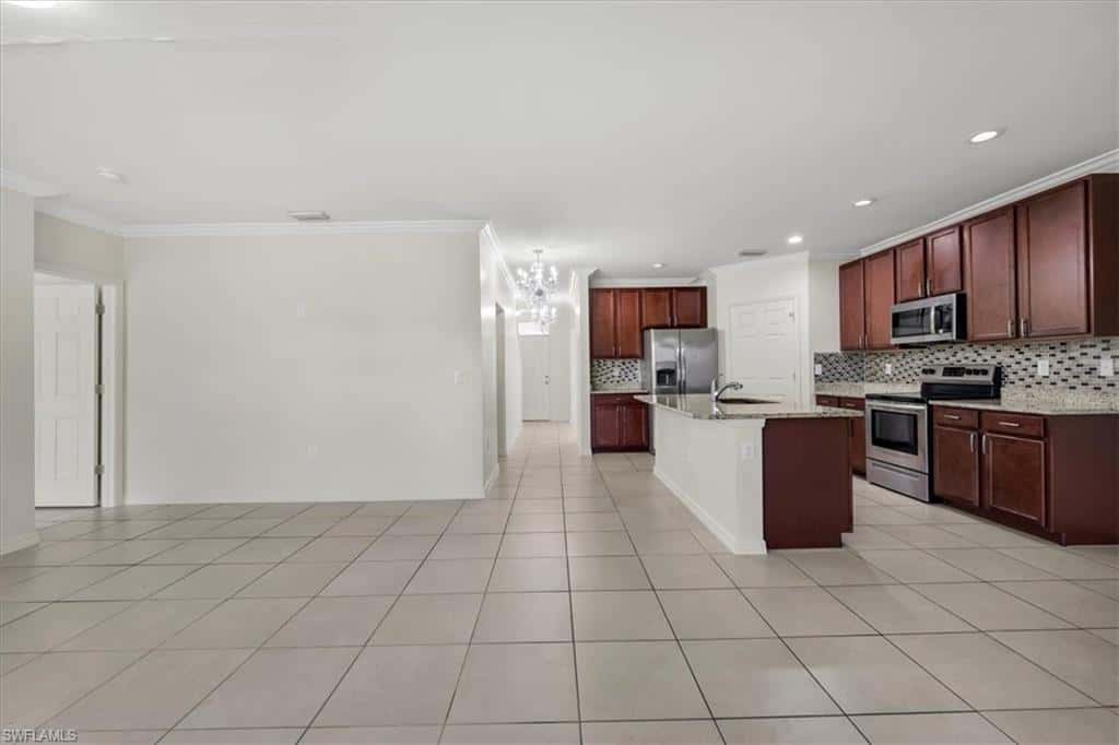 673 Hadley St, Naples, photo 16