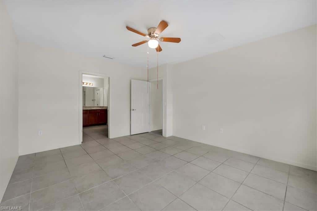 673 Hadley St, Naples, photo 20