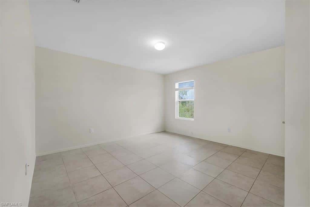 673 Hadley St, Naples, photo 41