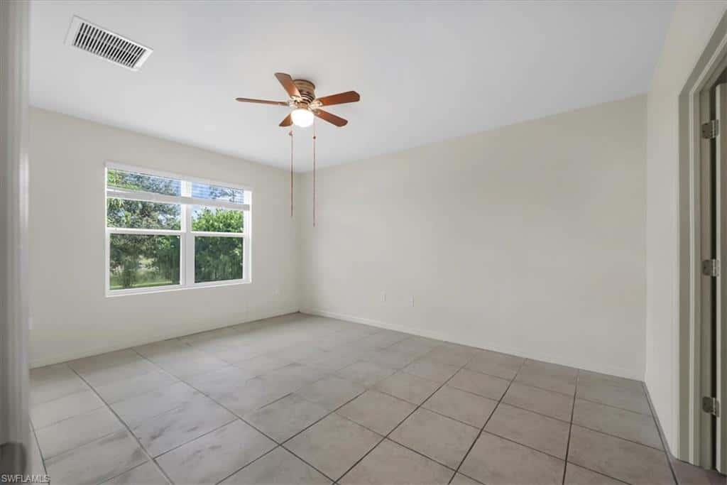 673 Hadley St, Naples, photo 19