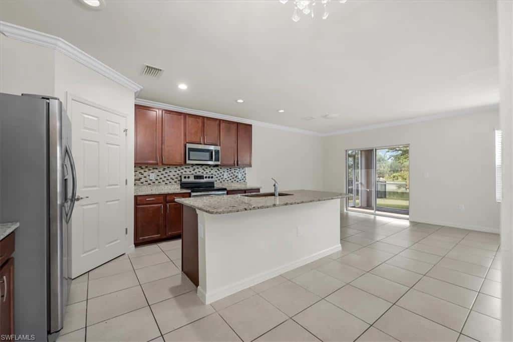 673 Hadley St, Naples, photo 35