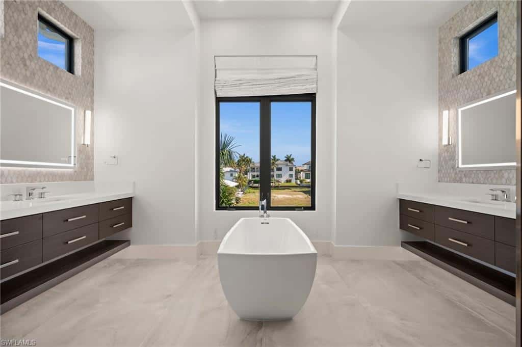 380 Trade Winds Ave, Naples, photo 9