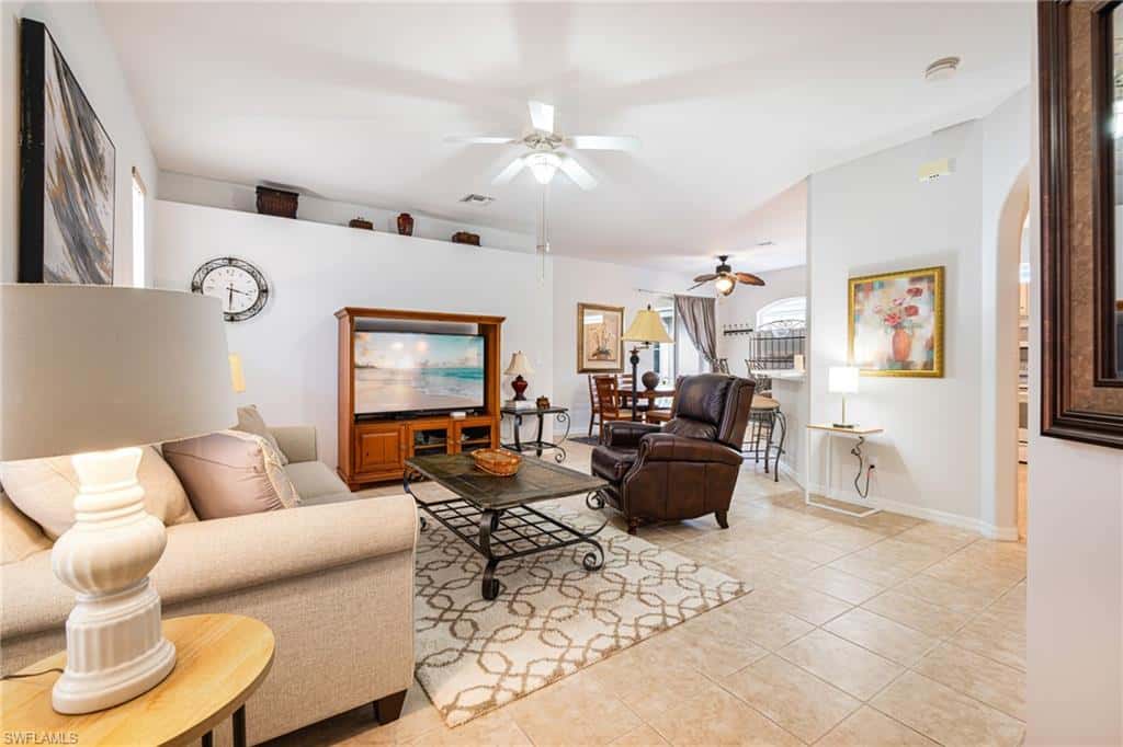 8079 Woodridge Pointe Dr, Fort Myers, photo 5