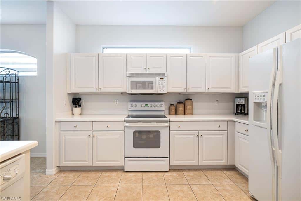 8079 Woodridge Pointe Dr, Fort Myers, photo 21