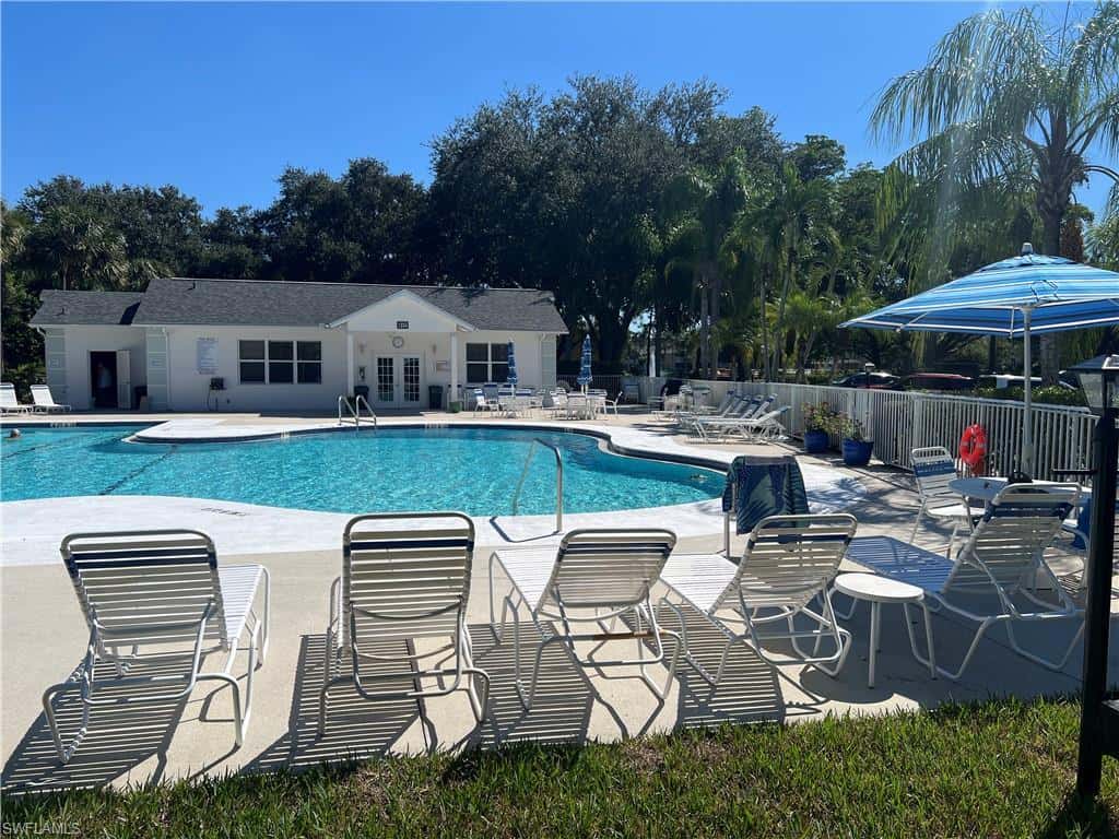 1220 Sarah Jean Cir #103, Naples, photo 34