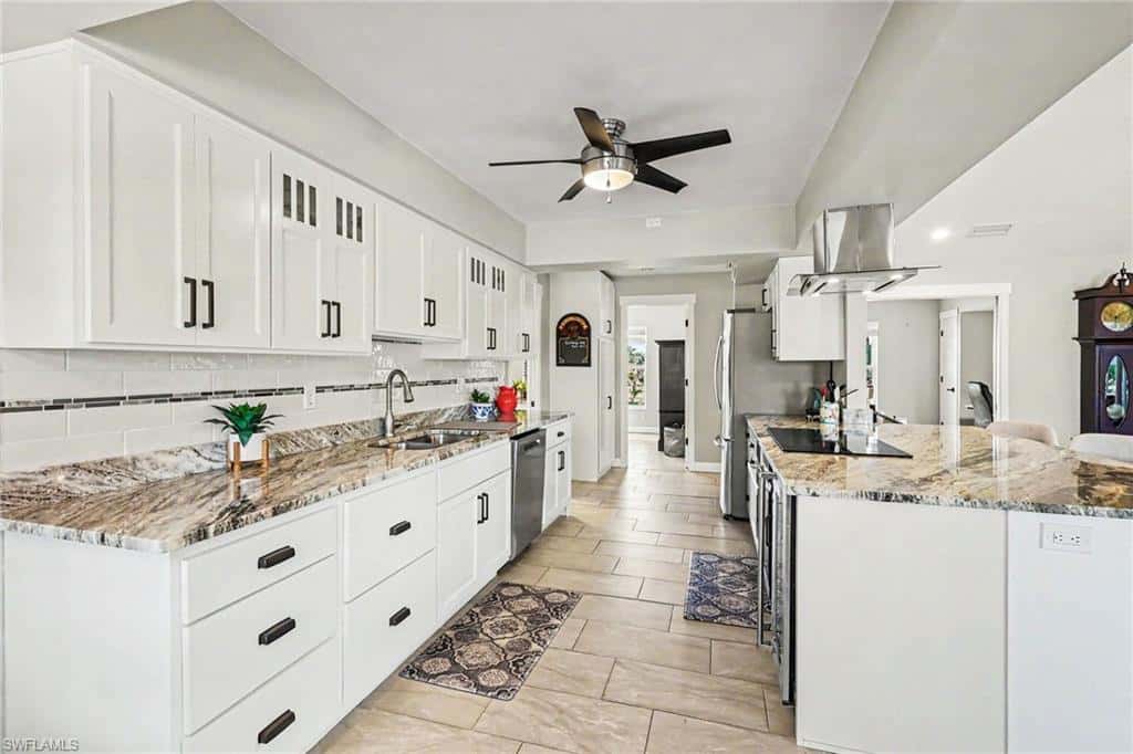 330 Bamboo Dr, North Fort Myers, photo 5