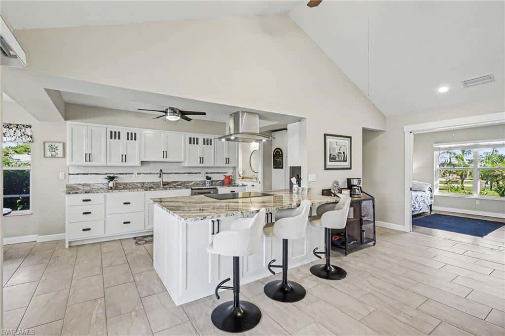 330 Bamboo Dr, North Fort Myers, photo 9