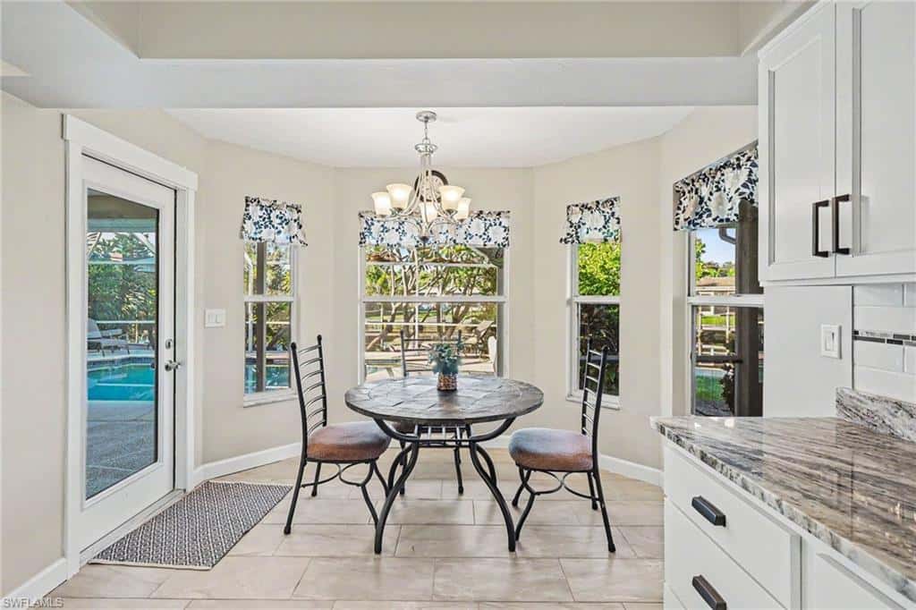 330 Bamboo Dr, North Fort Myers, photo 4