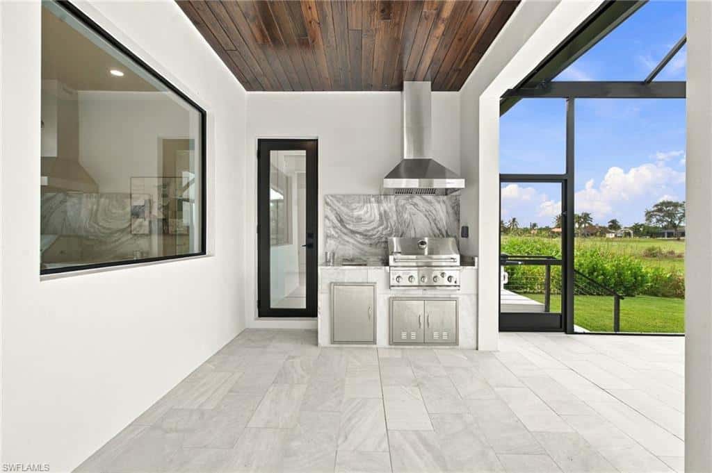 18432 Royal Hammock Blvd, Naples, photo 32