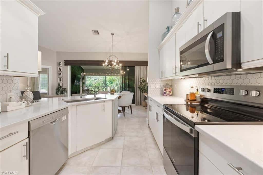 5330 Andover Dr #202, Naples, photo 14