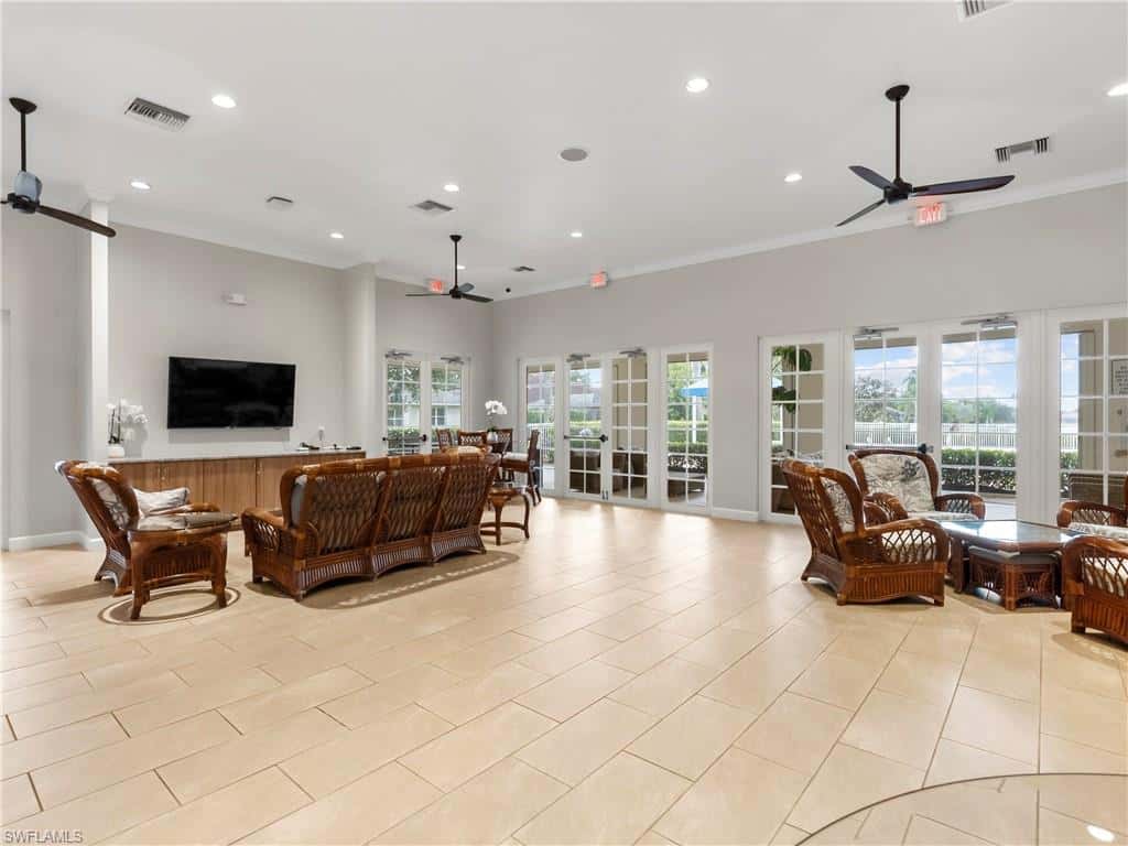 14911 Tybee Island Dr, Naples, photo 32