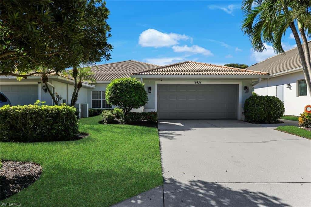 6928 Lone Oak Blvd, Naples, photo 17