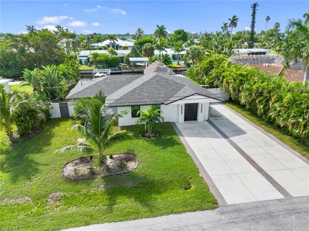 12755 Brewster Dr, Fort Myers, photo 32