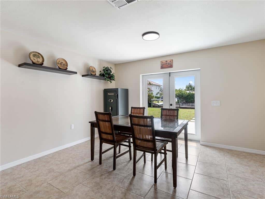 12755 Brewster Dr, Fort Myers, photo 20